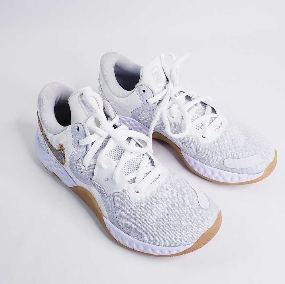 Nike Renew Elevate II Sneakers